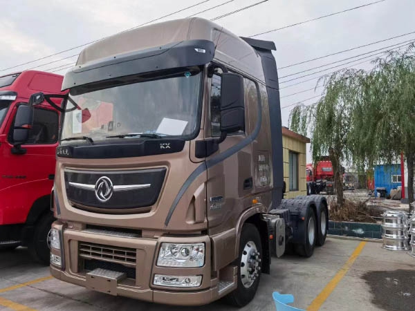 二手國(guó)五預(yù)掛牌牽引車