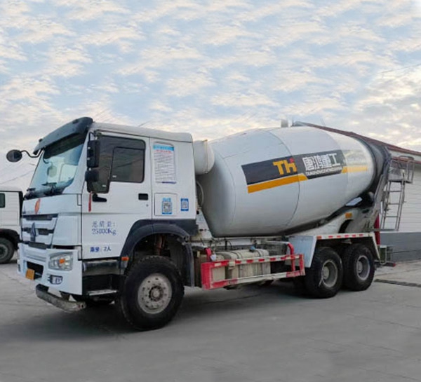 二手混凝土攪拌車(chē)多少錢(qián)