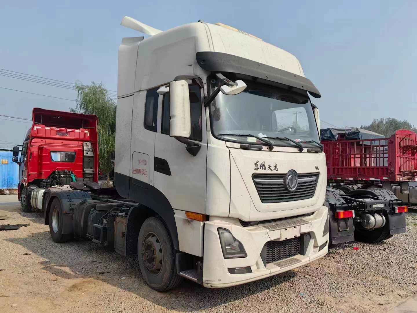 二手單驅(qū)牽引車