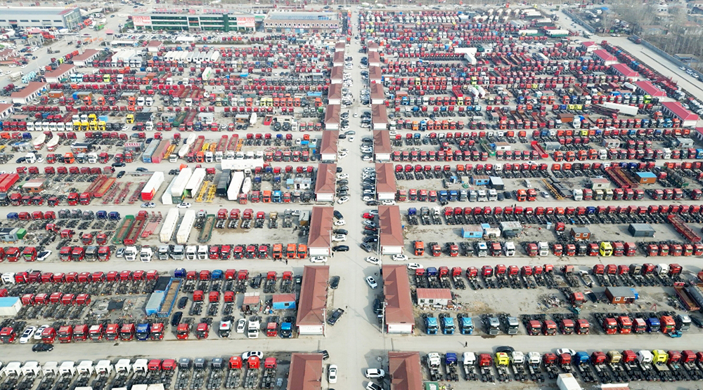 二手牽引車實景展示|二手車市場
