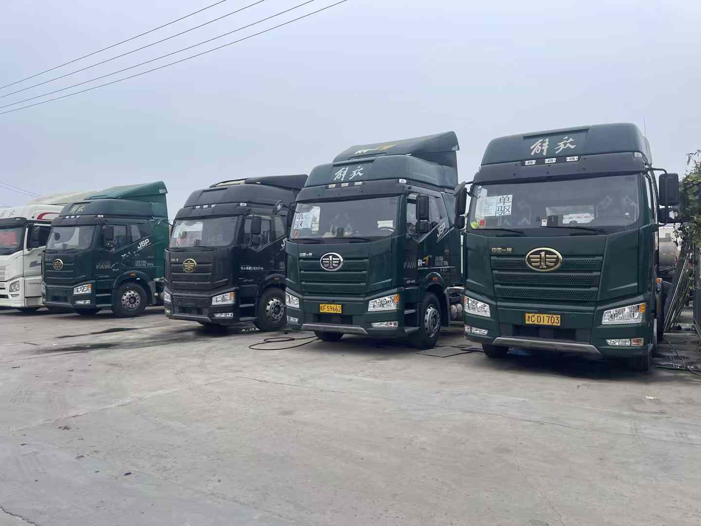 二手單驅(qū)牽引車