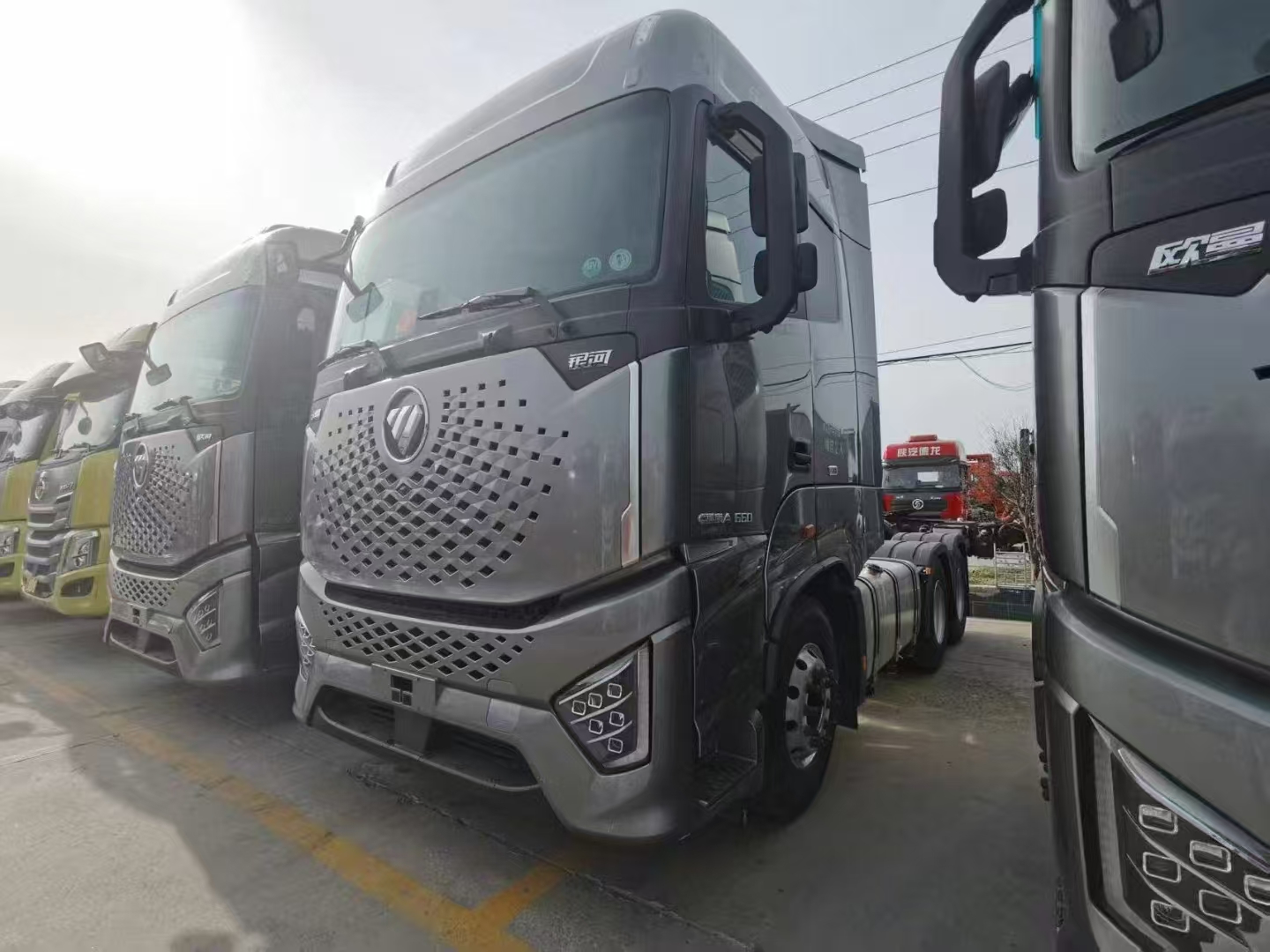 梁山二手車市場：一輛老卡車的 “重生” 與卡友的信任之旅